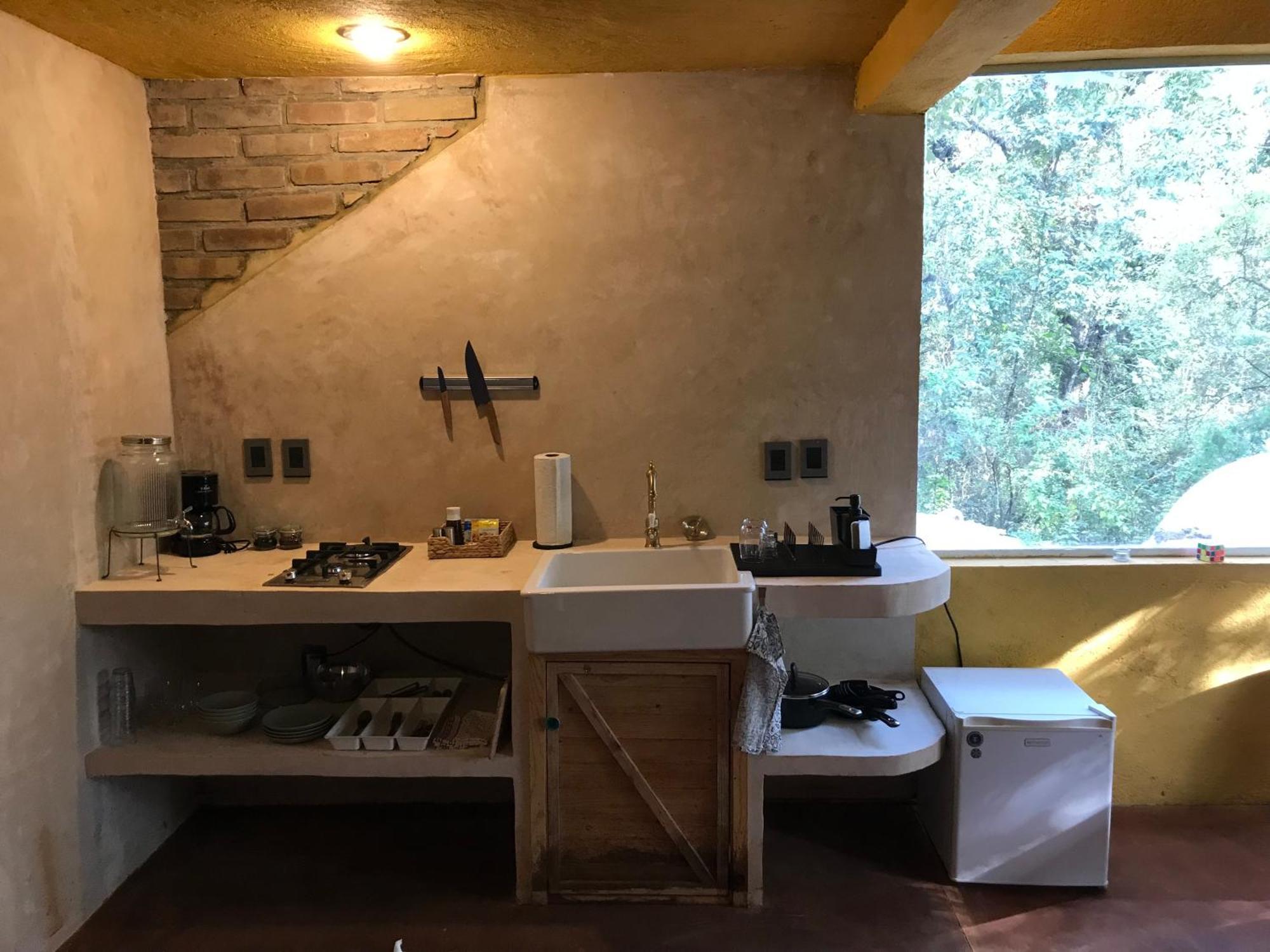 La Cabana Azul Al Fondo Del Bosque De 迪坡斯特兰 外观 照片